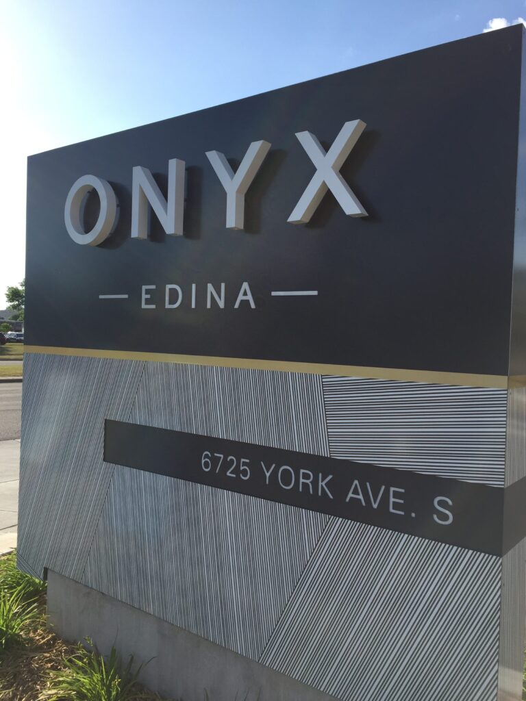 onyx apartments